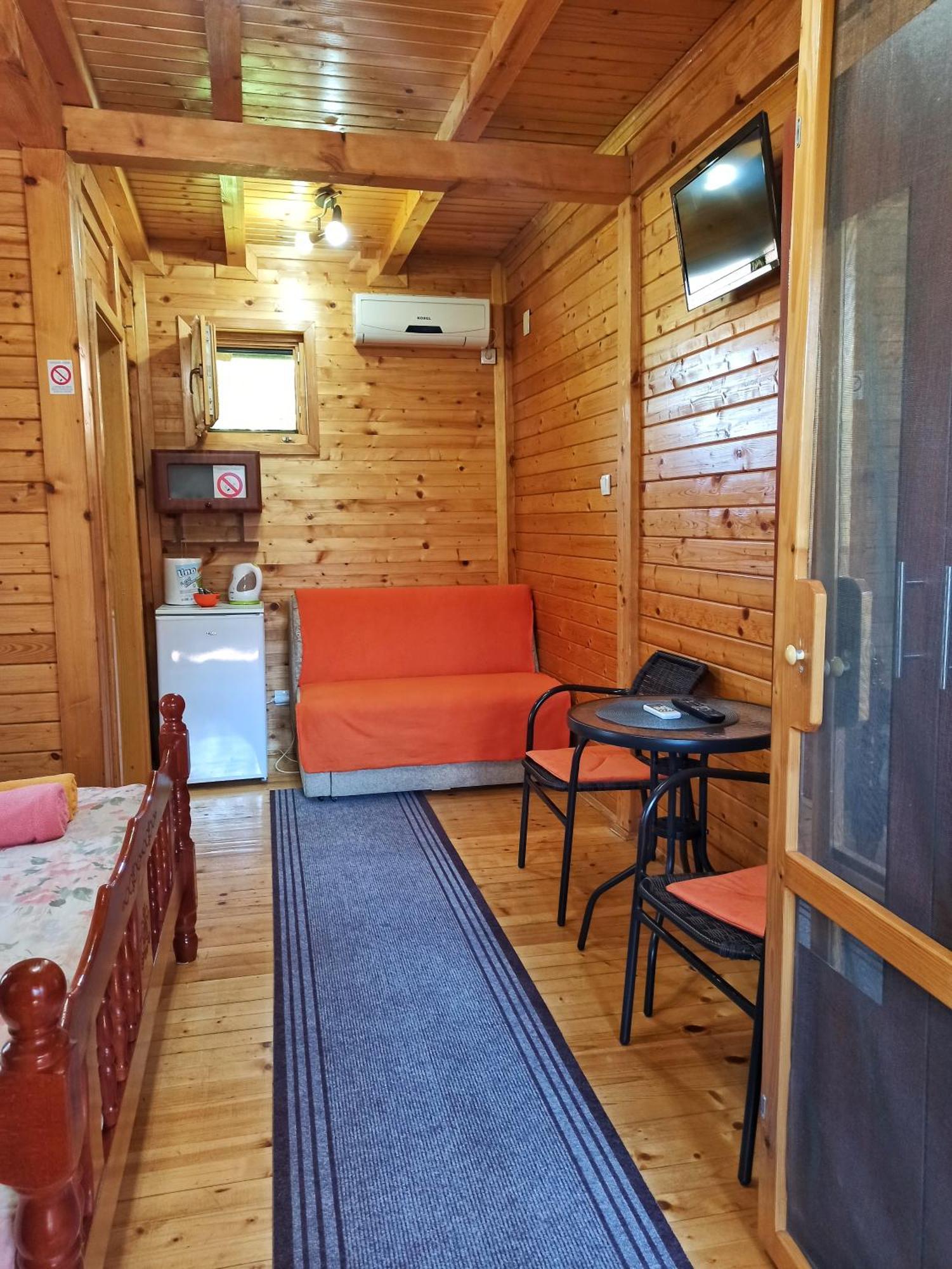 Eko Apartmani Backi Petrovac Quarto foto